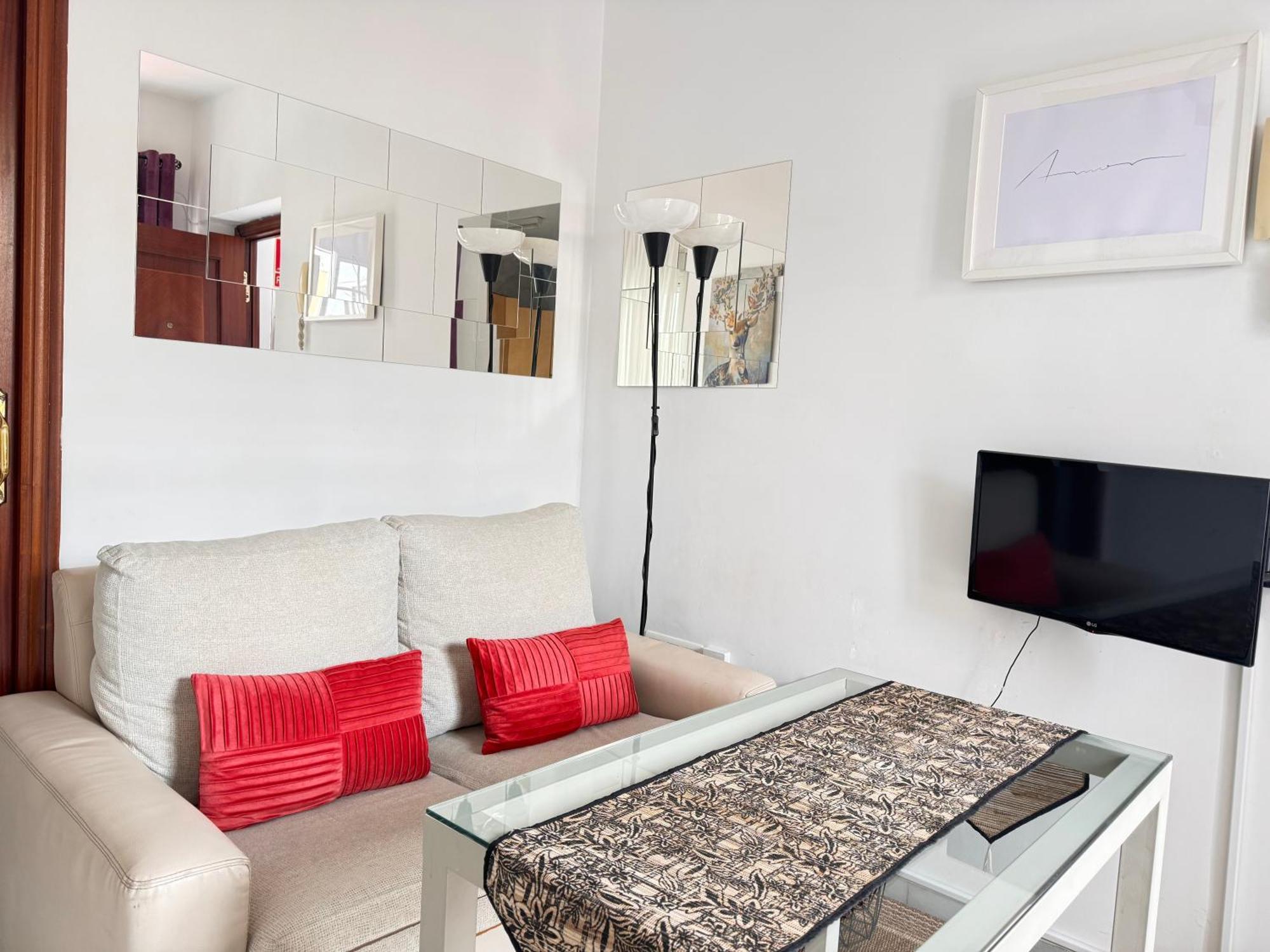 Atico Con Terraza Privada